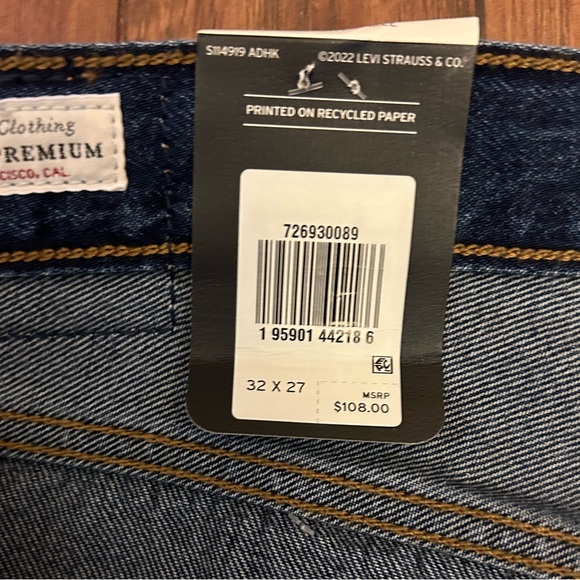 NWT Levi’s Ribcage Straight Ankle 32x27 501 - Picture 2 of 7